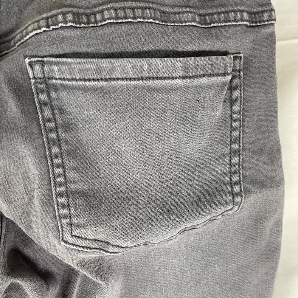 Free People Grey Raw Hem Busted Knee‎ Skinny Crop Jeans Sz 30